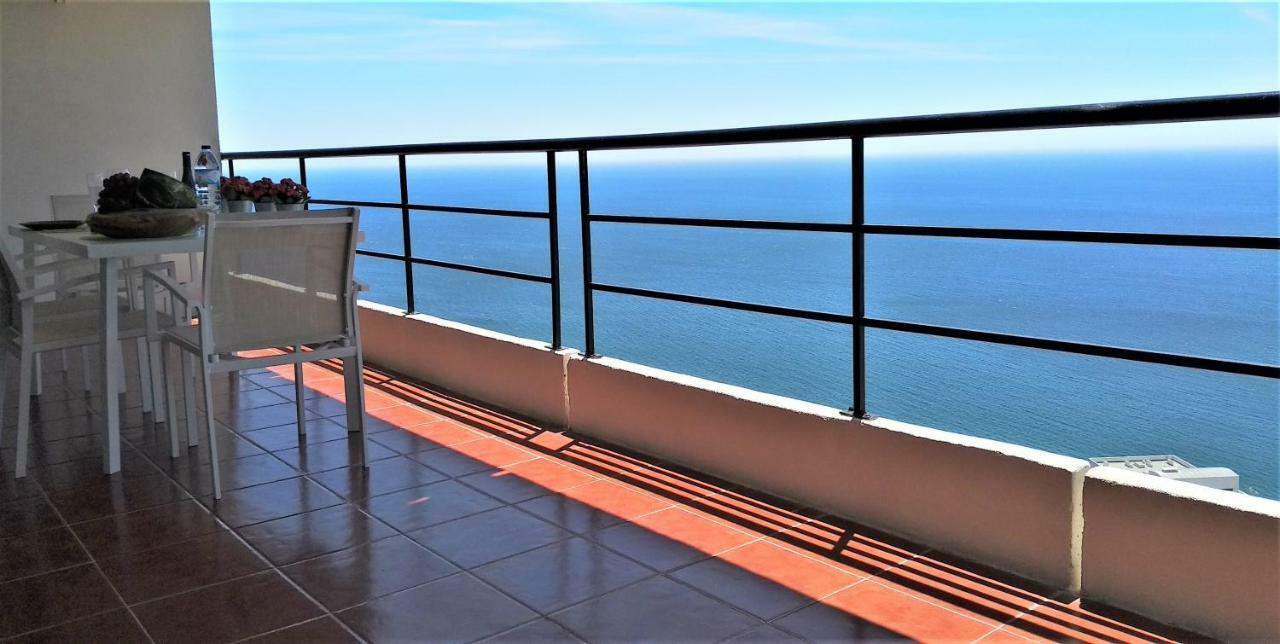 Edificio Panoramico - Falesia De Sesimbra Bagian luar foto